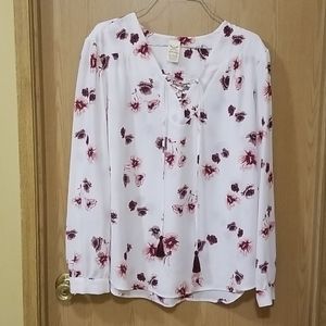 Long sleeved blouse